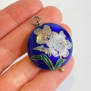 Vintage Blue Cloisonne Enamel Flower Pendant Round Orchid Boho Jewelry Gold Tone